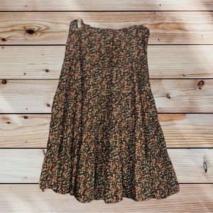 DOEN FLORAL petit JARDIN print  MAXI SKIRT SIZE LARGE